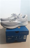 Brooks "Ghost 14" Womens Shoes-Size 8