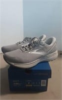 Brooks "Ghost 14" Womens Shoes-Size 7