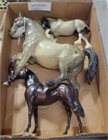 3 PLASTIC BREYER HORSES