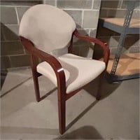 MAHOGANY FRAME GUEST CHAIRS 2X