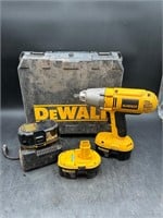DeWalt 1/2" Impact Wrench - works