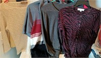Lot of four women's  sweaters, size S