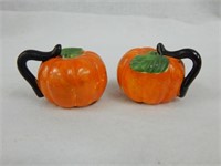 Pumpkin S&P with Vine Handles