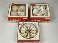 3 SET OF CHRISTMAS ORNAMENTS W/ BOX