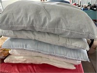 Blue Comforter, Afghans & pillows
