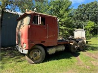 1972 Peterbilt Cab Over Semi