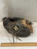 Wilson Pro-Toe  Pudge Catchers Mitt