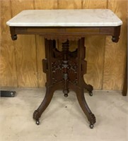 Victorian marble top table 28”x20”x30 1/2”