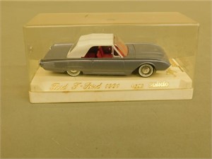1961 Ford Thunderbird Die Cast Car- 1/32 Scale