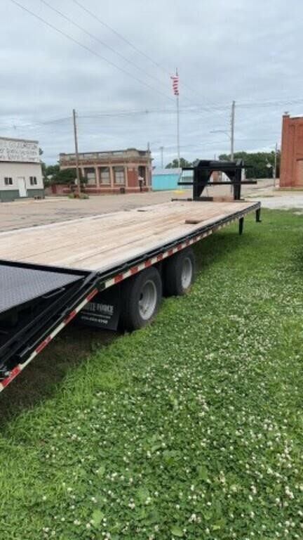 CONTRACTOR AUCTION-TRAILERS-PICKUPS-EQUIPMENT-MORE!