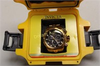 Invicta Men`s 25904 Venom Quartz Chronograph