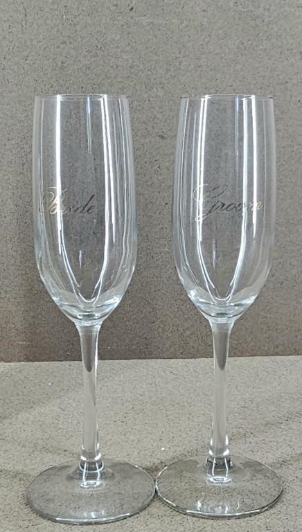 Bride & Groom Wine Glasses