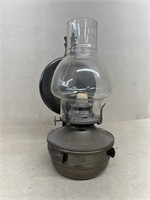 Oil lamp