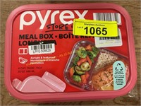 Pyrex Divided Meal Container