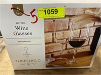 5ct Threshold Hutton wine glasses