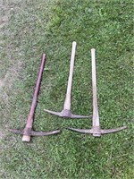 3 Pick Axes