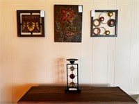 (5) Hanging Metal Wall Decorations and (1)