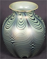 ARTIST CARISON GLASS VASE