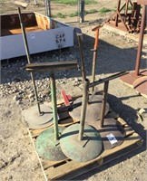 Pallet of (5) Iron Posts/Stands