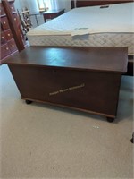 Pine Blanket Chest With Till 44x 19 X23