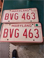 Pr of VTG Maryland License Plates