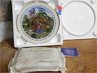 1981 Christmas Collector Plate "The Holy Child"