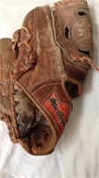 MacGregor baseball mitt