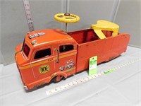 Toy metal fire truck w/ladder