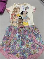 Disney Princess tee- shorts 4T