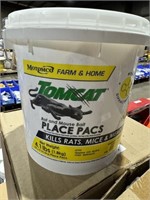 4 lb. TomCat rat poison