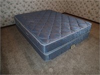 Queen size mattress & box spring