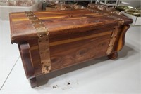 Vintage cedar chest, 18" x 10"