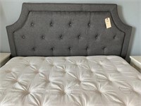 FULL/QUEEN HEADBOARD