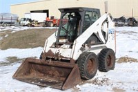 Bobcat 773 Skid Steer with 70" Bucket Attachment,