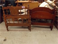 2 TWIN BED HEADBOARD & FOOTBOARDS...NO RAILS