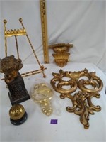 Assorted brass decor as shown