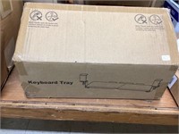 Keyboard tray
