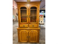 Krivaja Beechbrook Lighted China Hutch