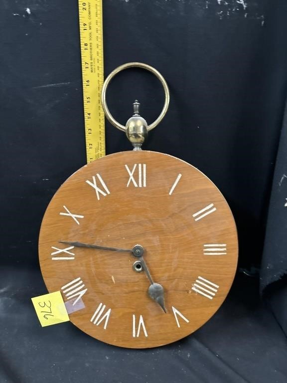 round vintage clock