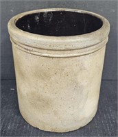 (AN) Macomb Pottery Co Crock (8" Tall x 7.5"