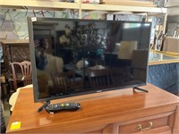 Samsung 32 inch TV w/remote