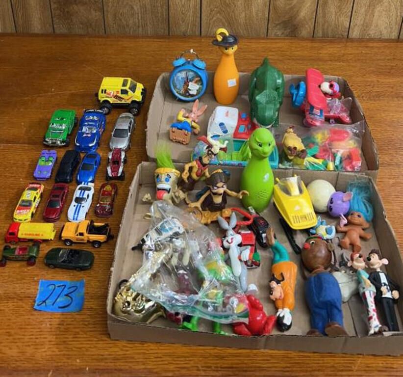 Toys and cars !