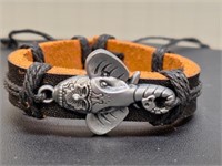 Leather bracelet