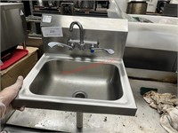 15" S/S HAND SINK W/ FAUCET & TAIL PIECE