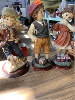 3 Kids Statuary