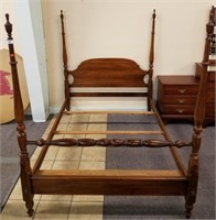 Full Size 4 Post Bed