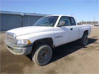 2001 Dodge Ram 2500 Extra Cab Pickup Truck