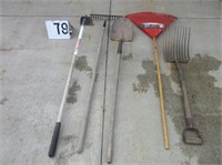 5 Assorted Garden Tools