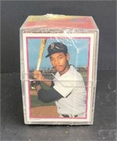 Topps baseball cards- card cube