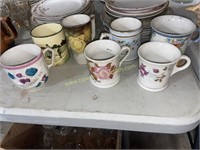 7 vintage mugs